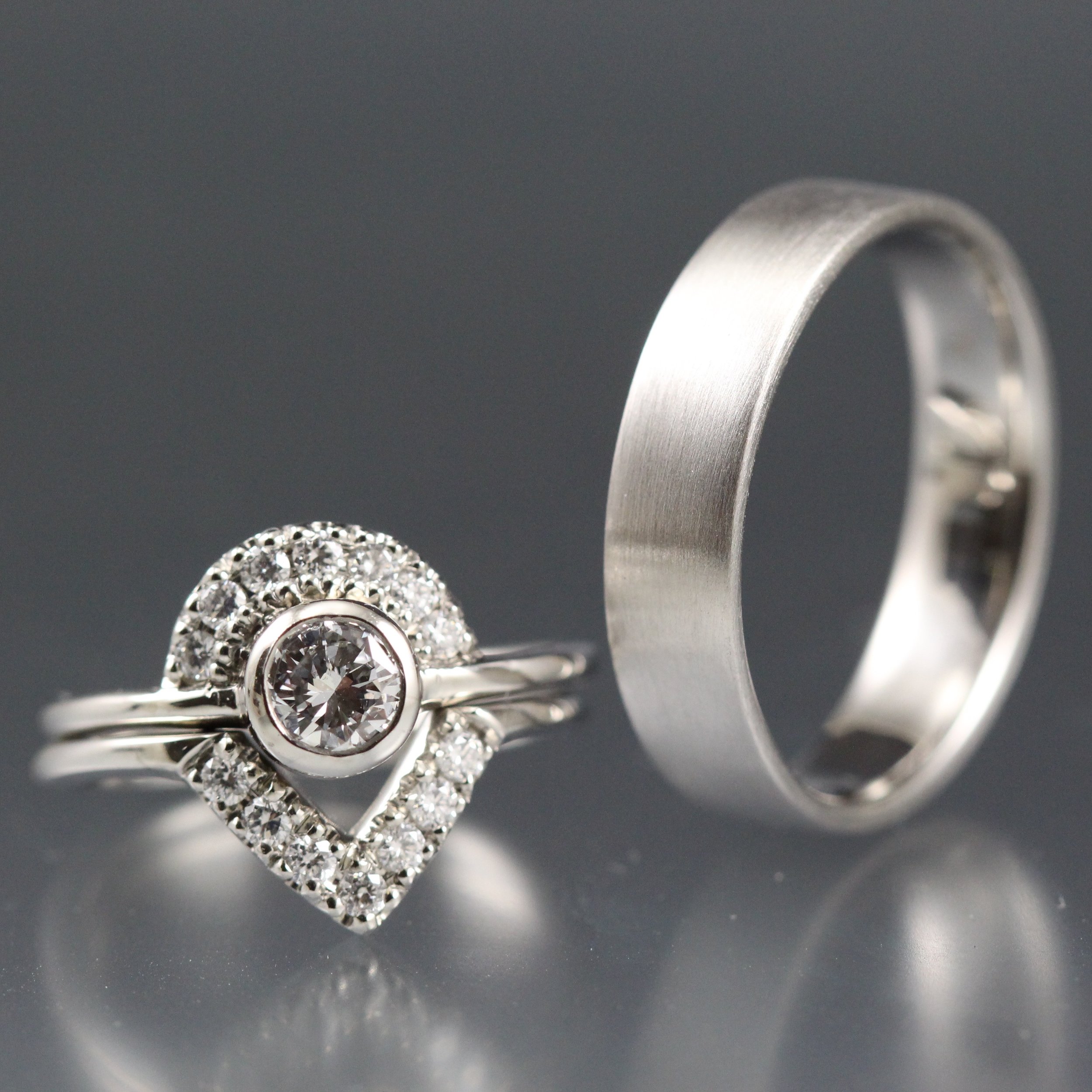 Palladium wedding ring set