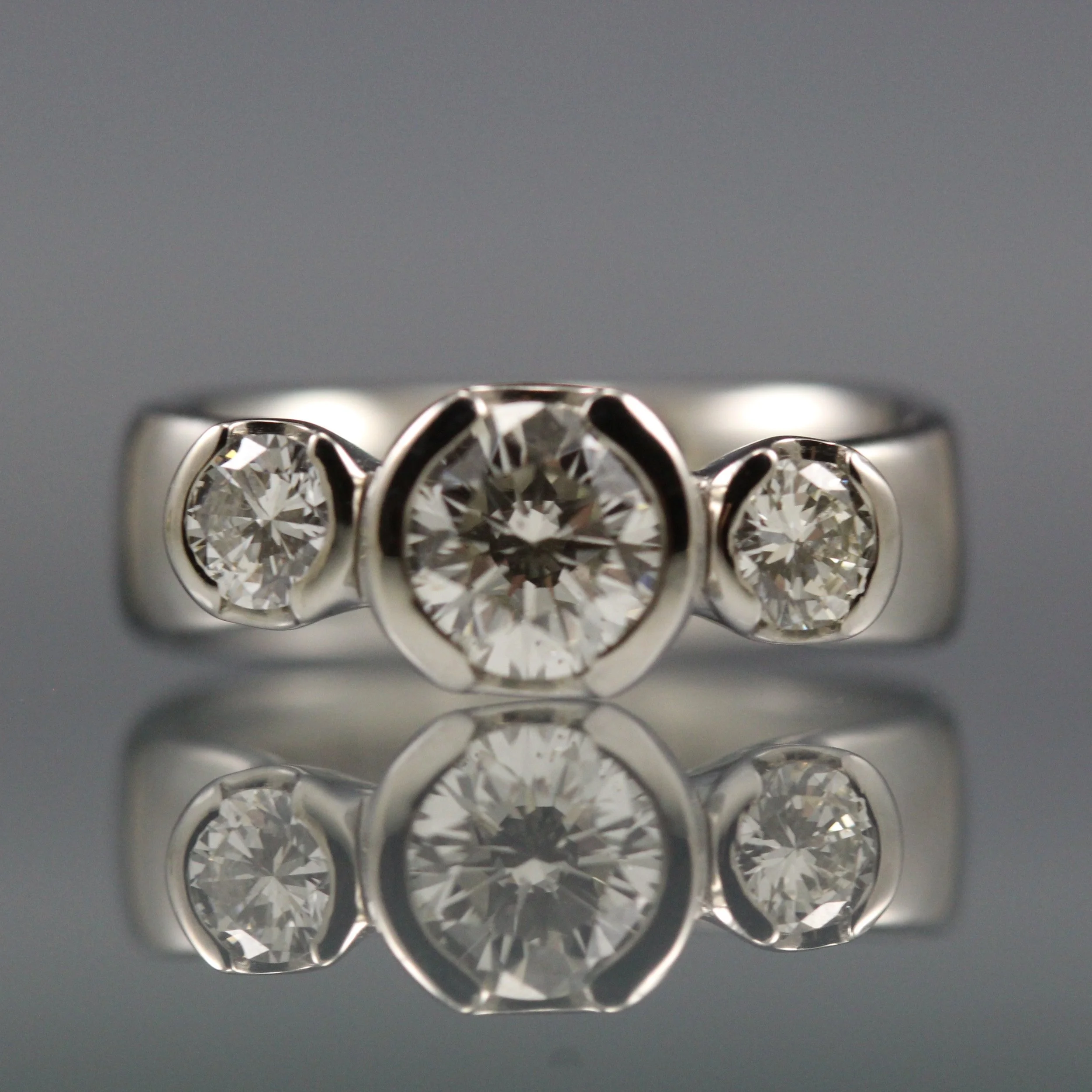 3 stone Diamond ring