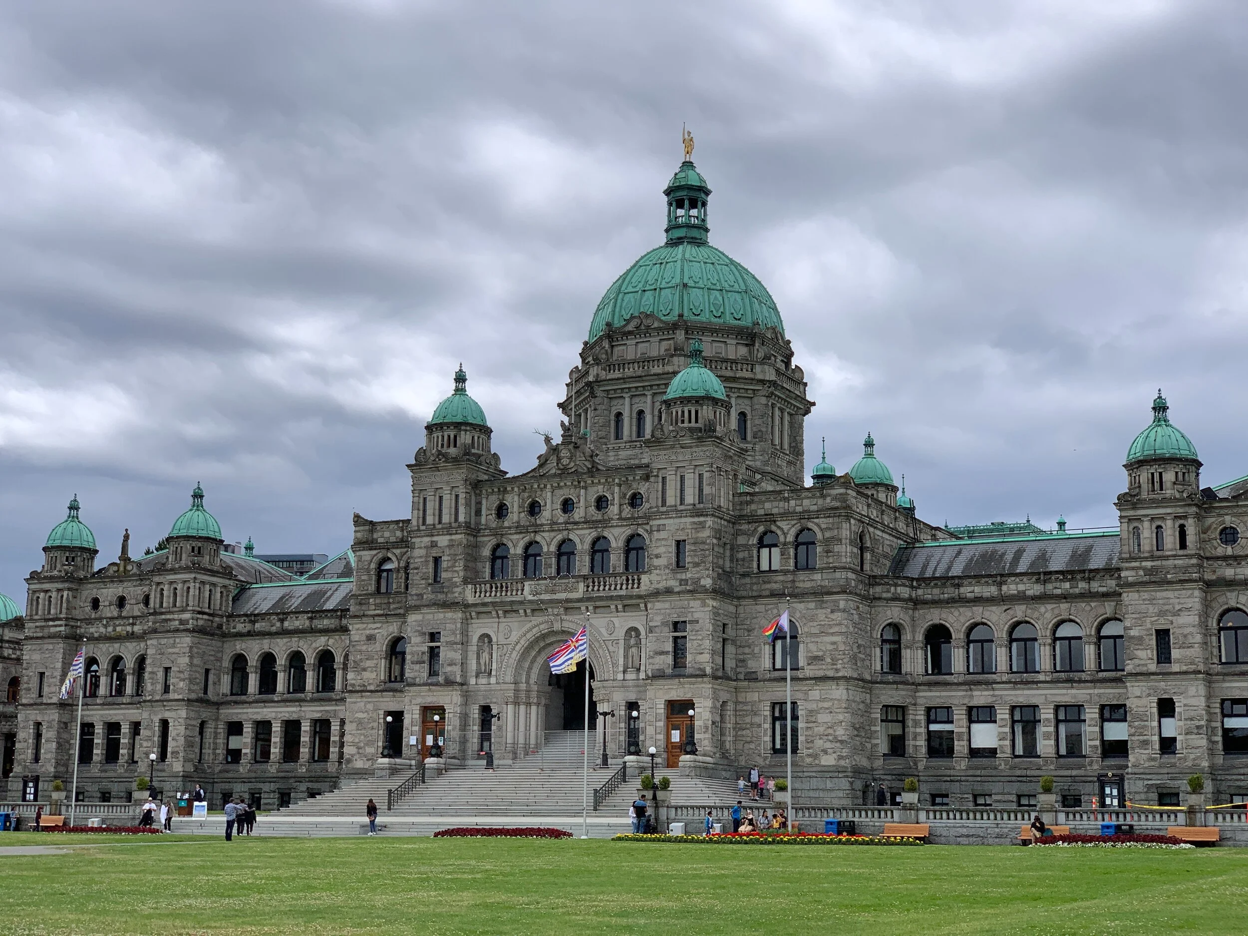 Appoint Mable Elmore as a Minister to the Premier’s Cabinet 