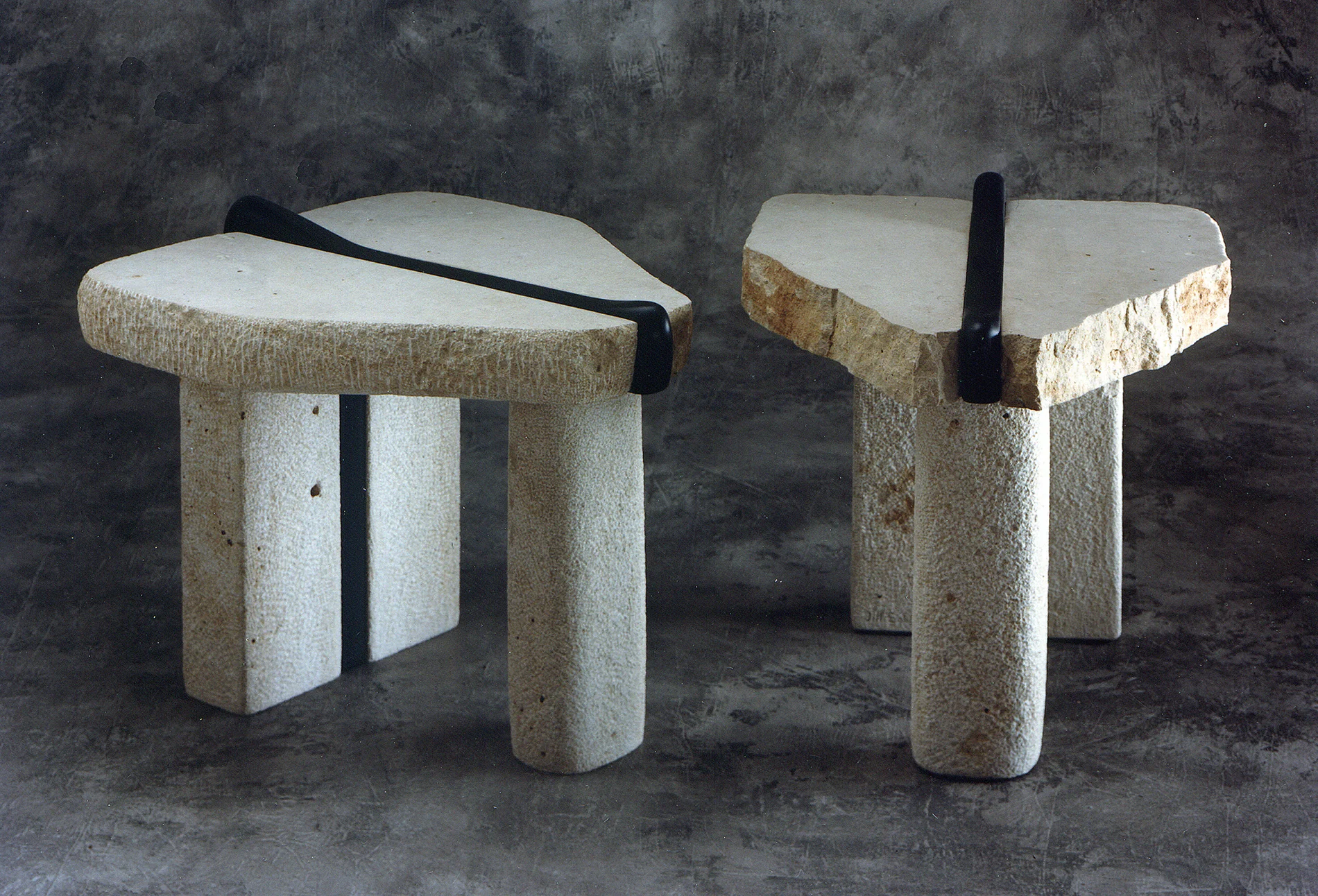   SIDE TABLES/BENCHES  