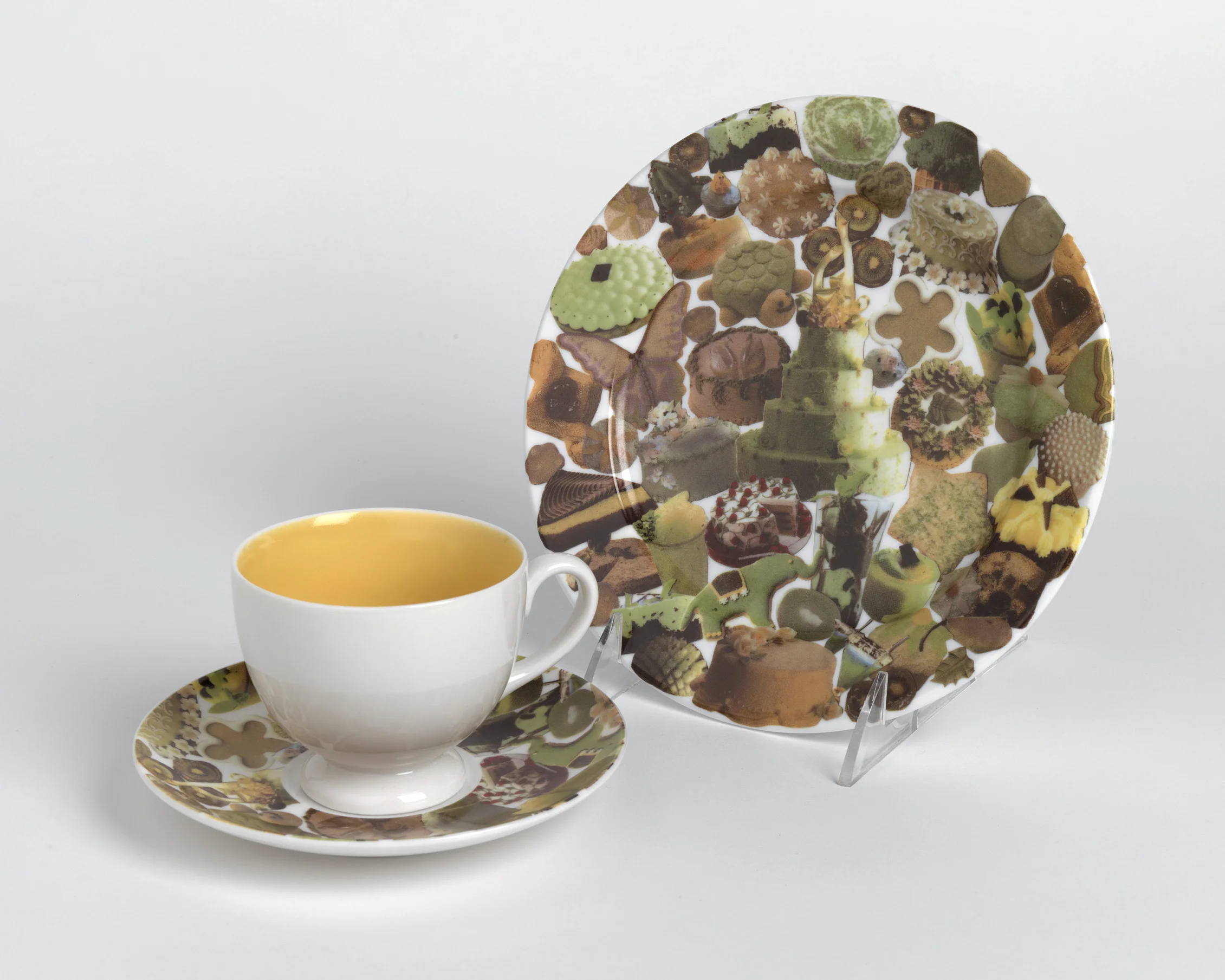 Laurie Simmons dessert plate and saucer. 2004