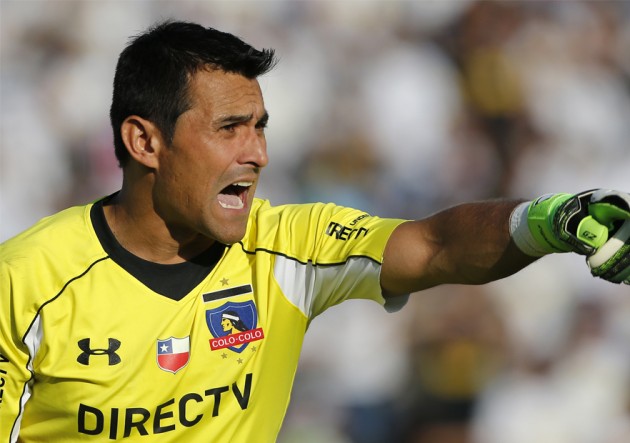 This is Justo Villar, the goalkeeper of the Paraguay National Team, and he has DirecTV