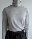 Light-Grey-Top-with-Georgian-Print_front_2_compact.jpg
