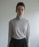Light-Grey-Top-with-Georgian-Print_front_compact.jpg