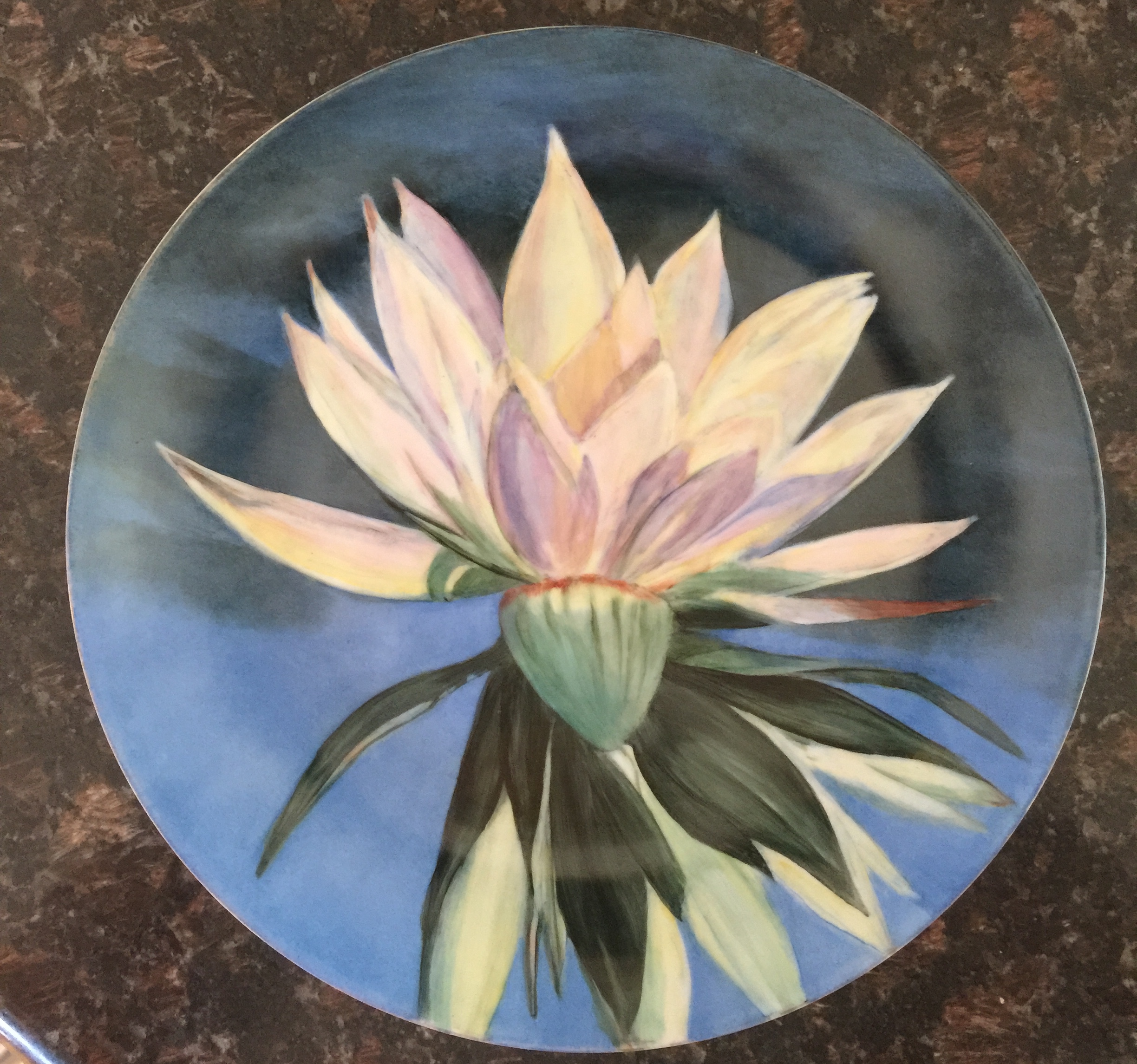 WATER LILY PORCELAIN PLATE.jpg