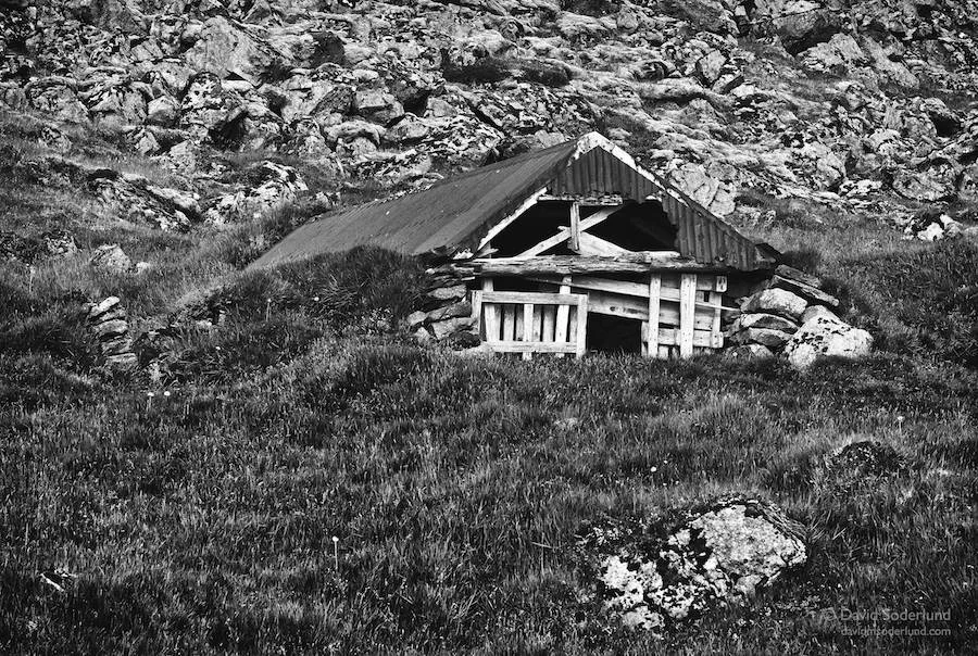 Abandoned hillside hut near Stokksnes.
