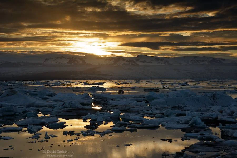 Midnight sun over Jokulsarlon