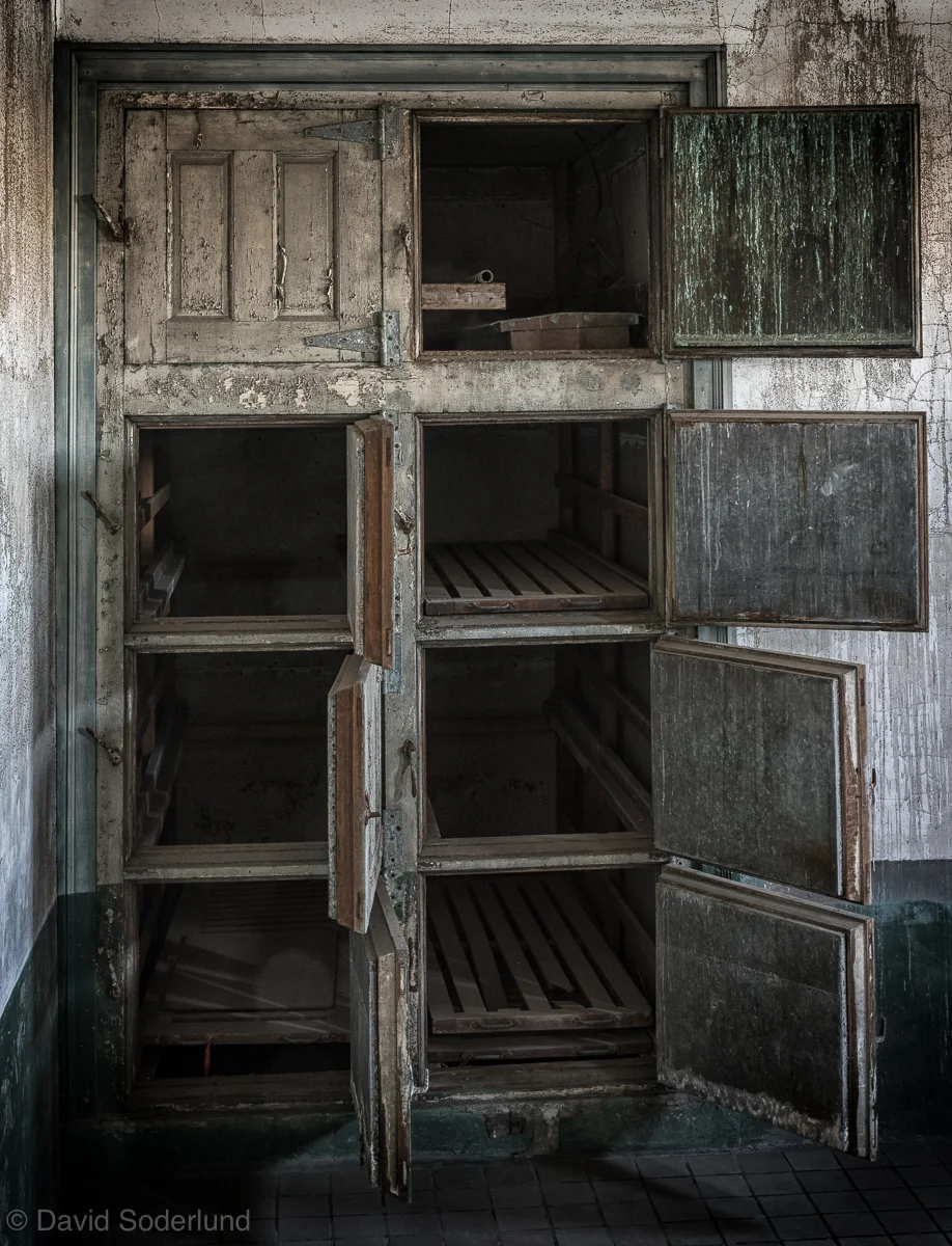 Cadaver refrigerator in the autopsy theater