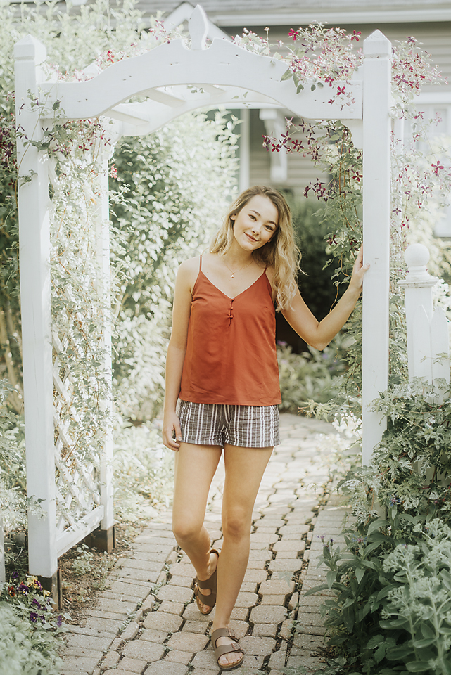 Lacey_6.jpg