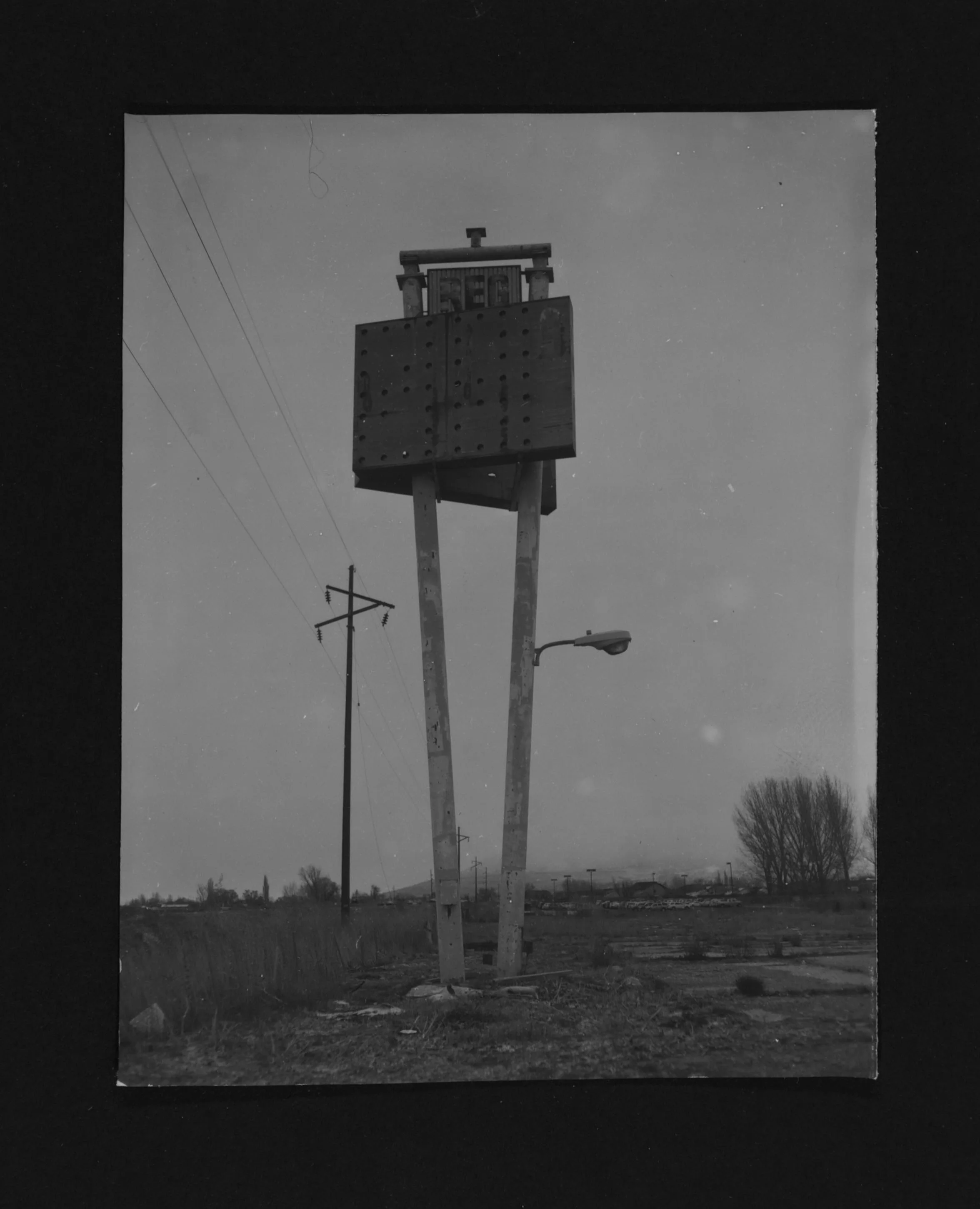 Sign16.jpg