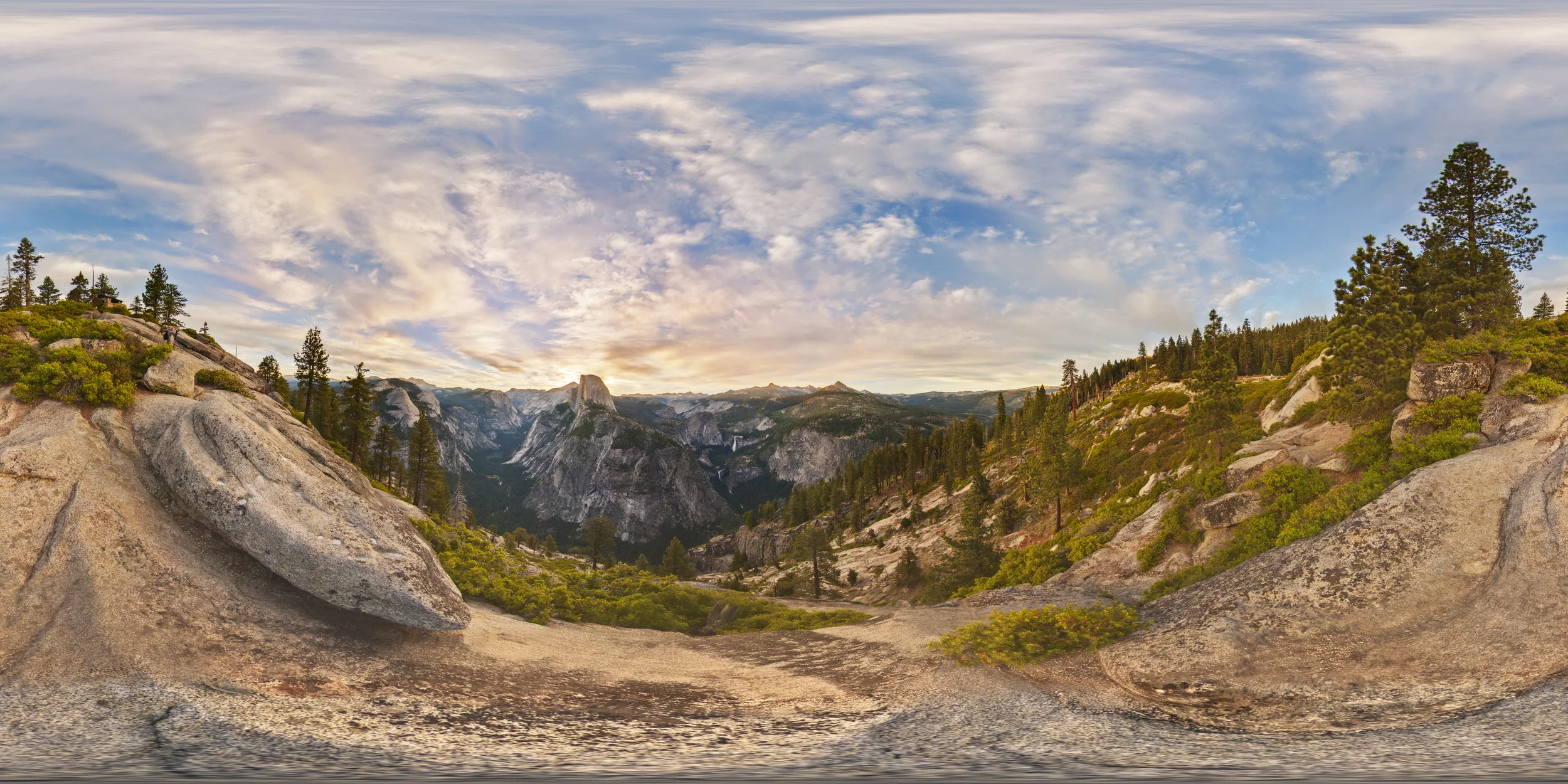 360º Landscape; View of Glacier Point at Yosemite National Park.
