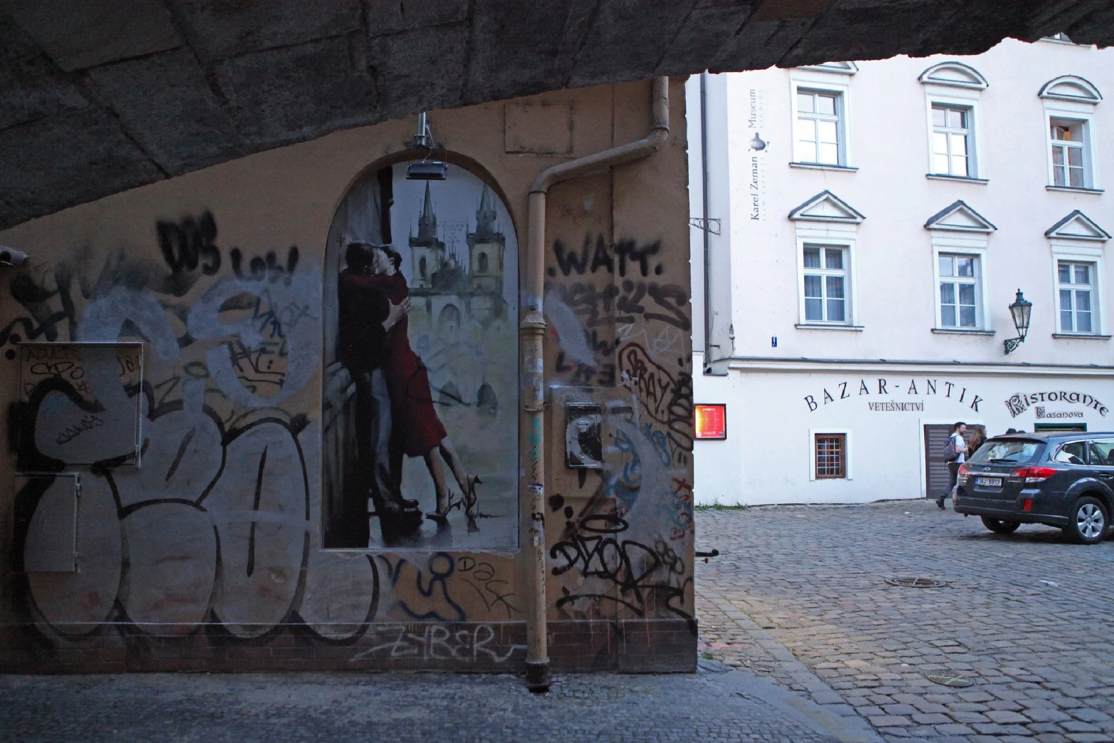 epicknight_graf01.jpg
