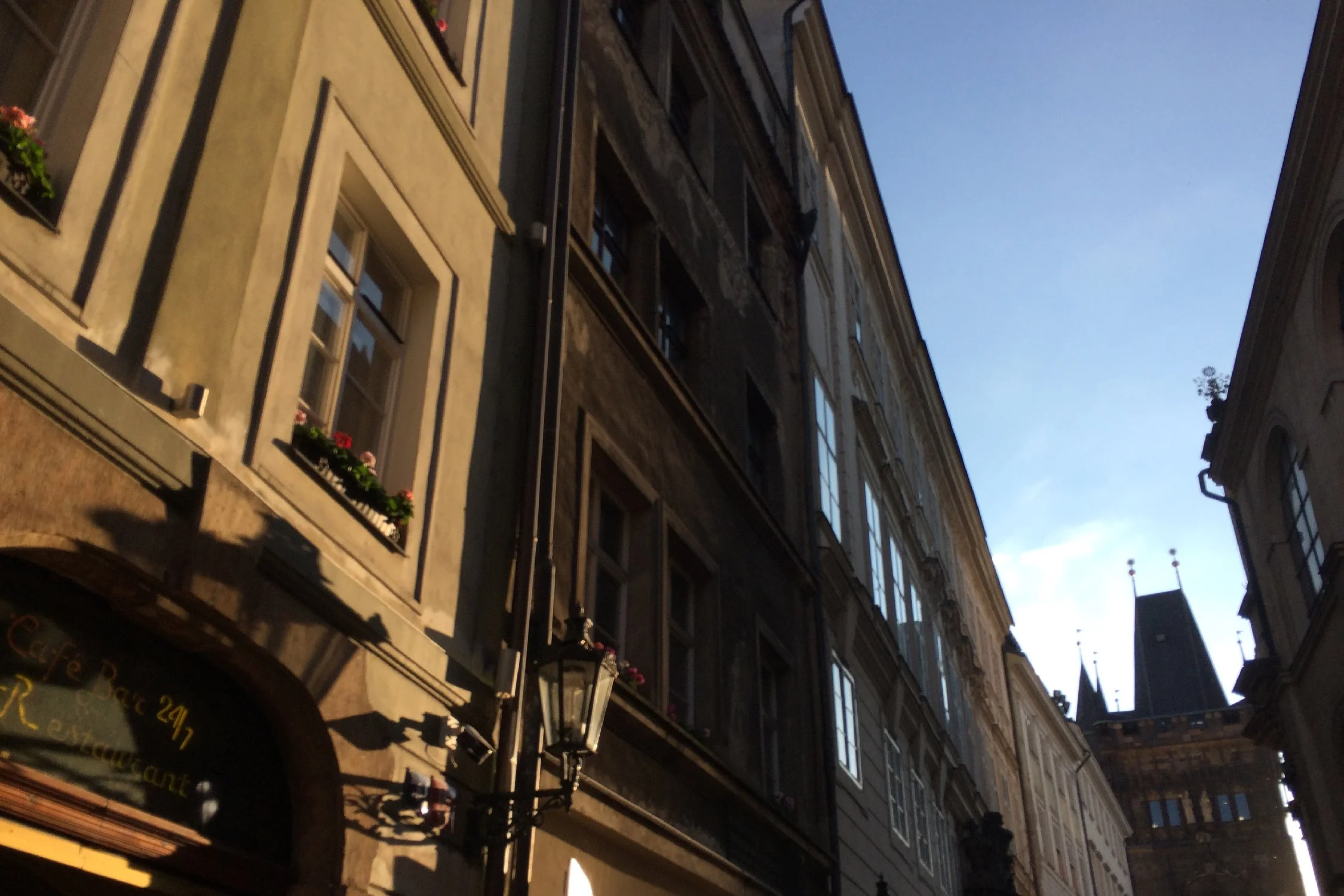 epicknight_travel_cz13.jpg
