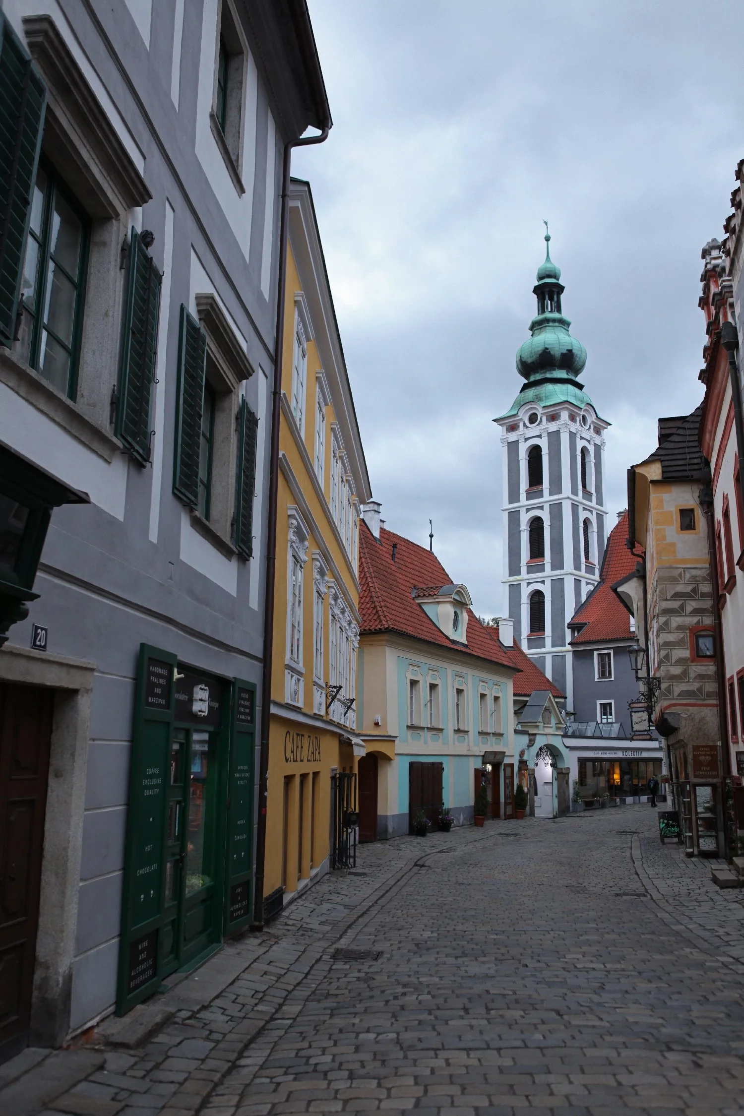 epicknight_travel_cz38.jpg