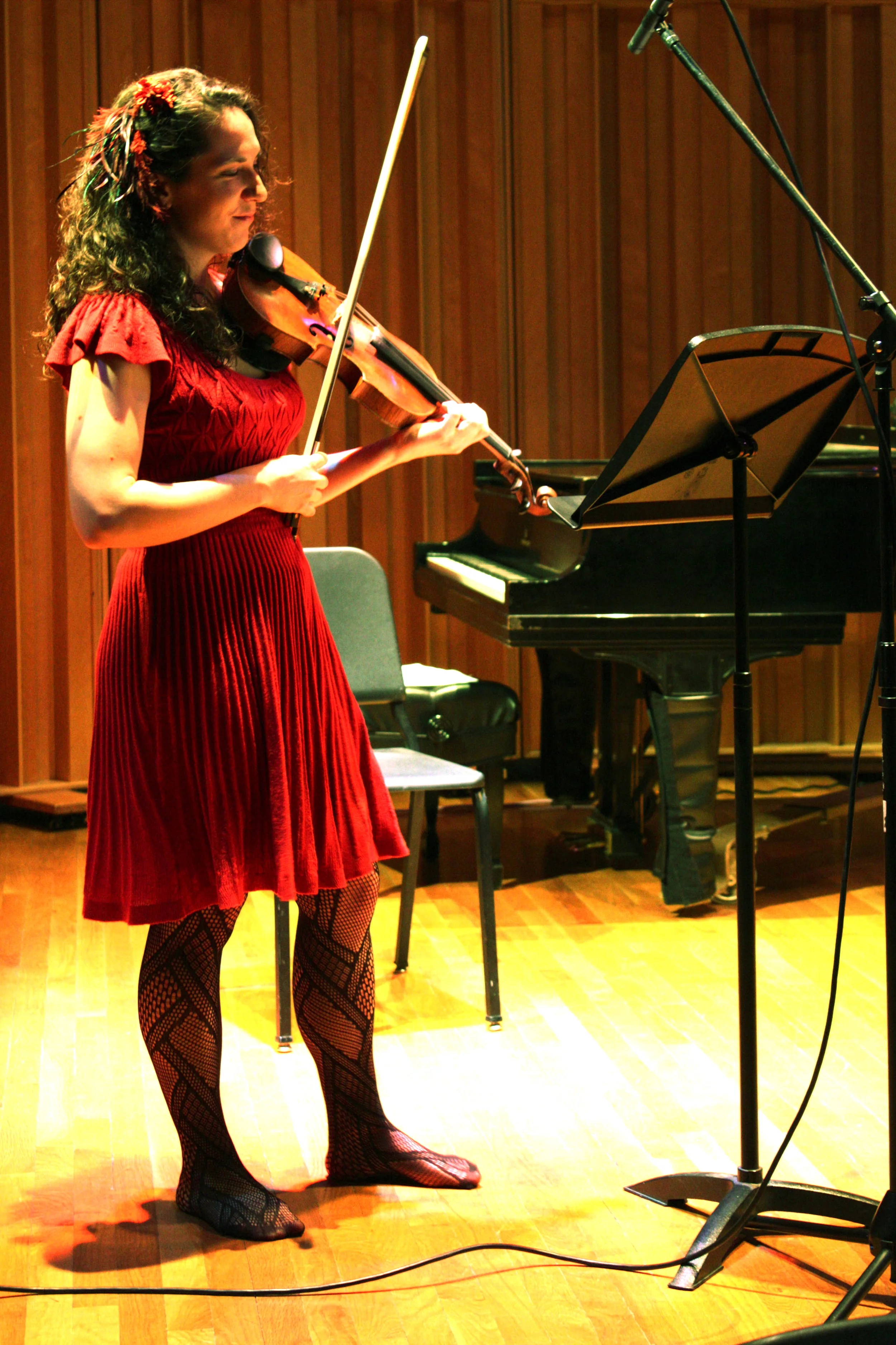 Laura Geier - Violin