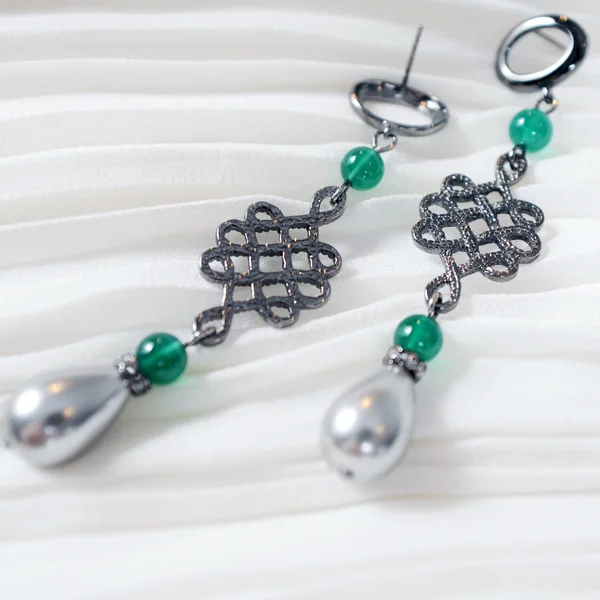 Brinco em Ródio Negro PatBijoux, 2014