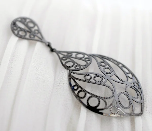 Brinco em Ródio Negro PatBijoux, 2013