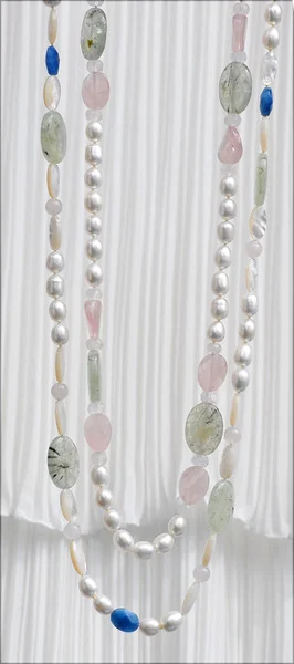 Colar Pérolas PatBijoux, 2011