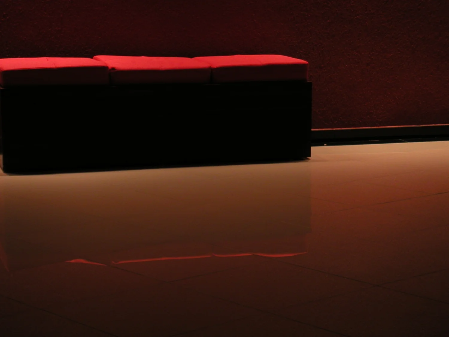 Investigação Sobre o Adeus, 2004