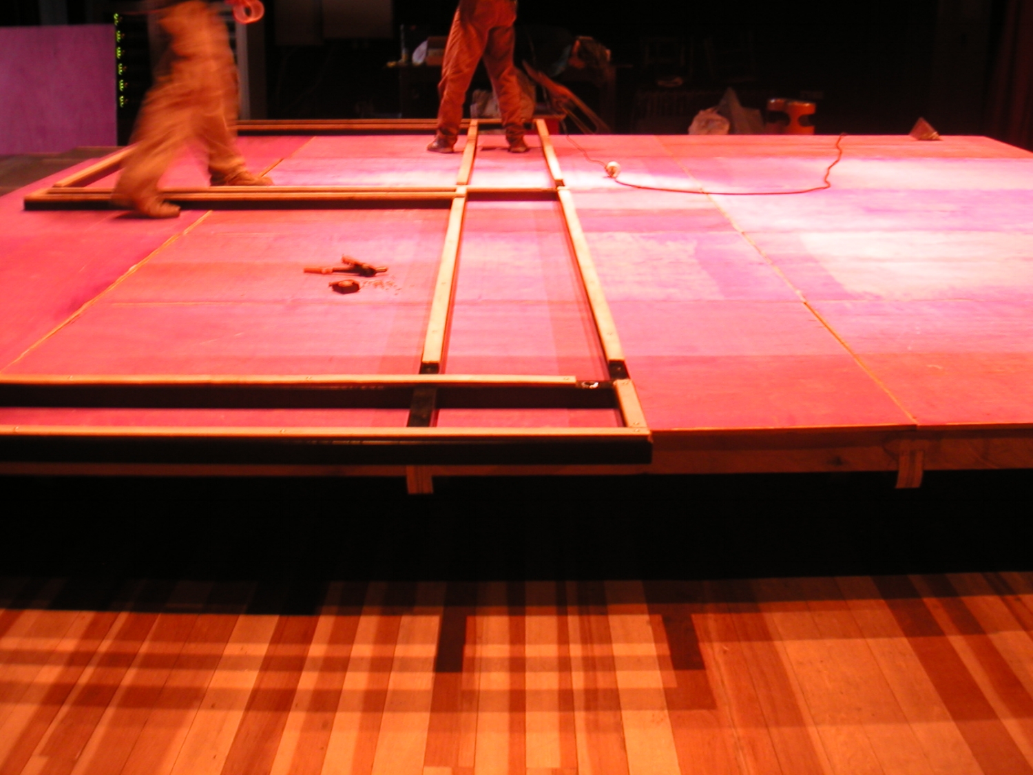 Investigação Sobre o Adeus, 2004