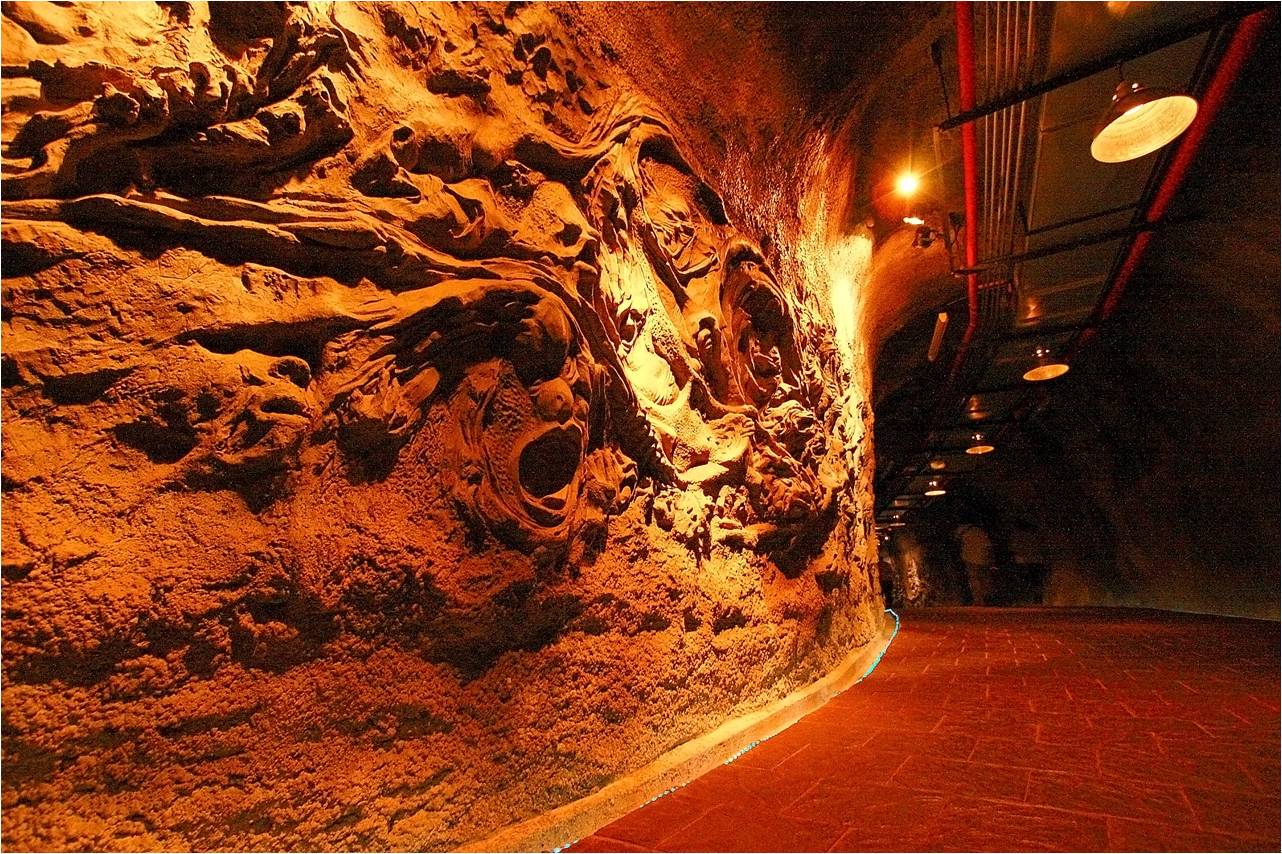 Hall of opium.jpg