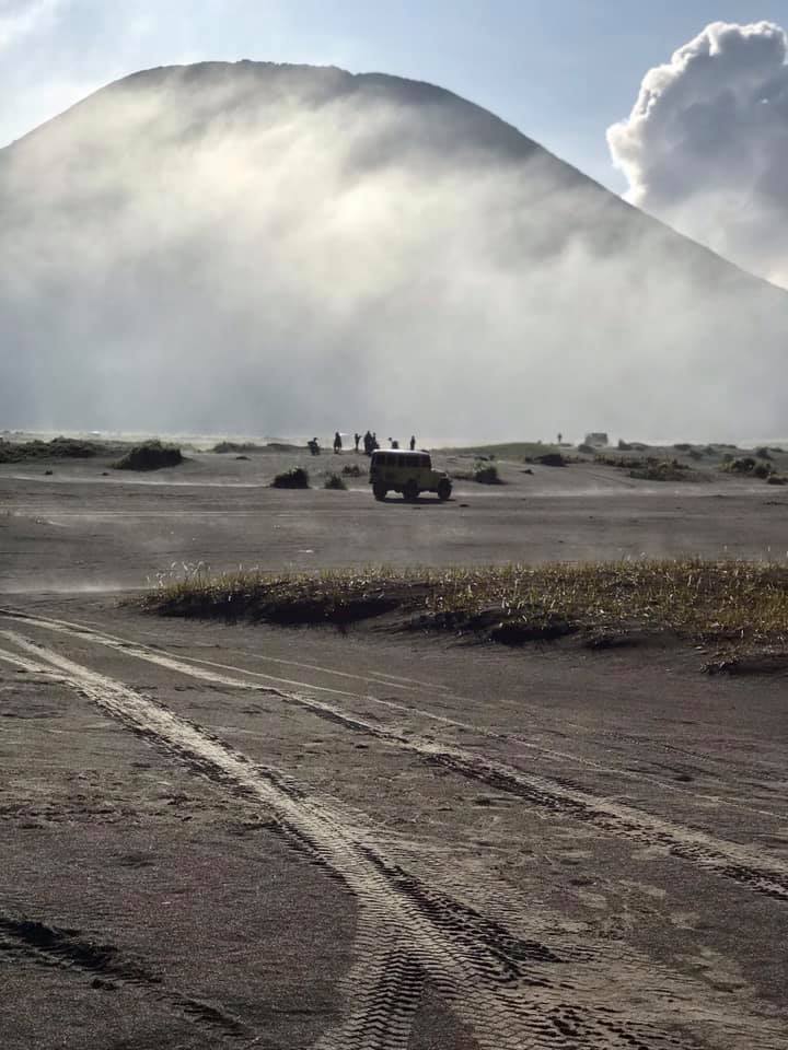 Mt Bromo caldera ride.jpg