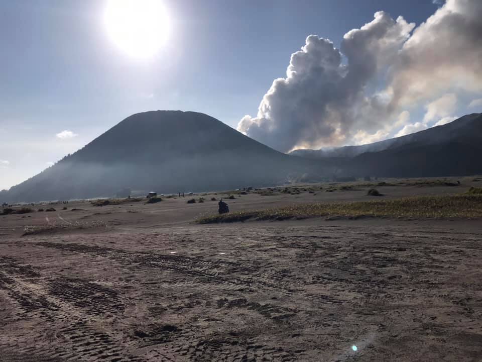 Bromo Caldera.jpg