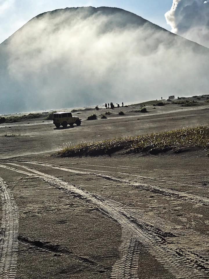 Mt Bromo caldera.jpg