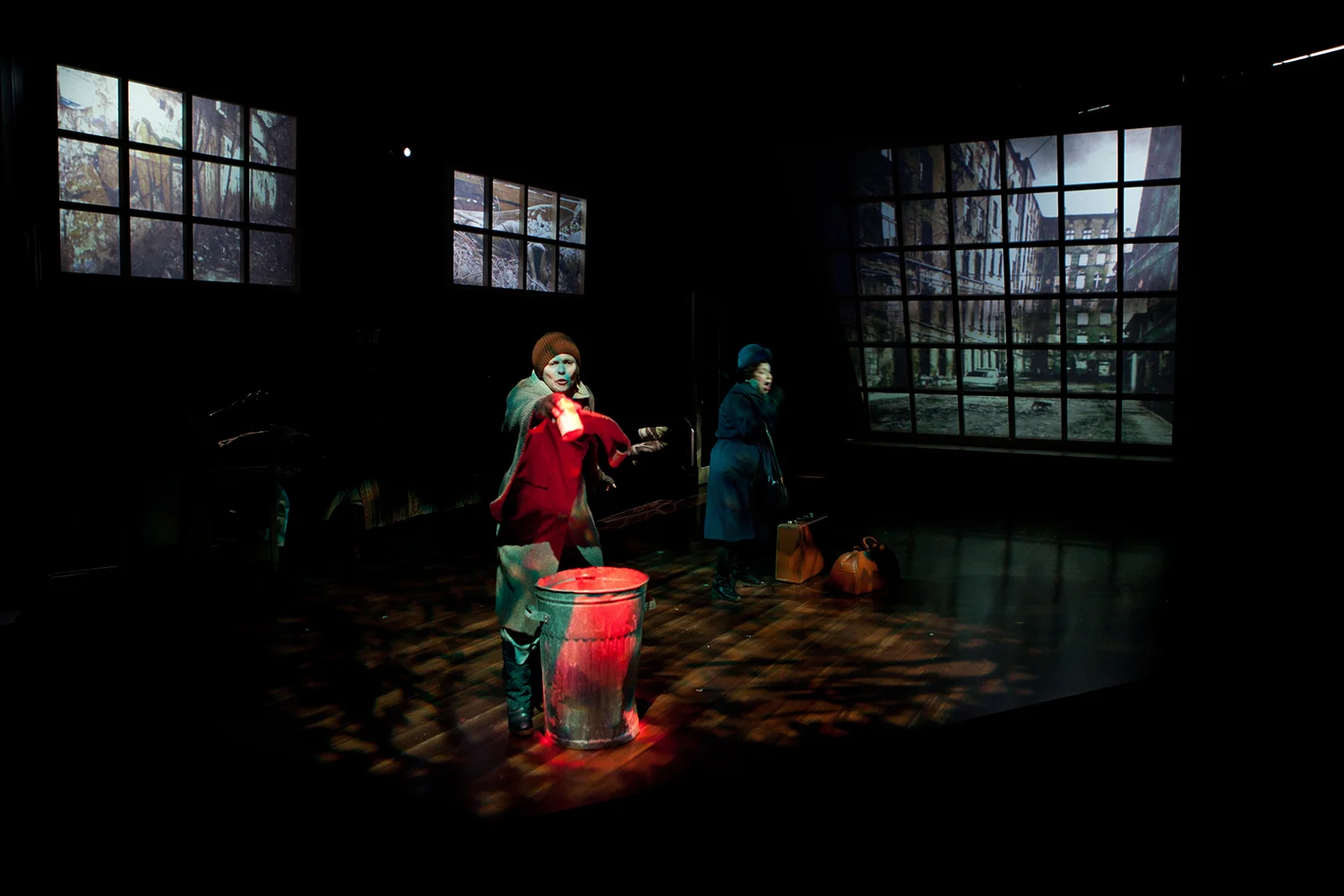 120320-AIAProduction-566.jpg