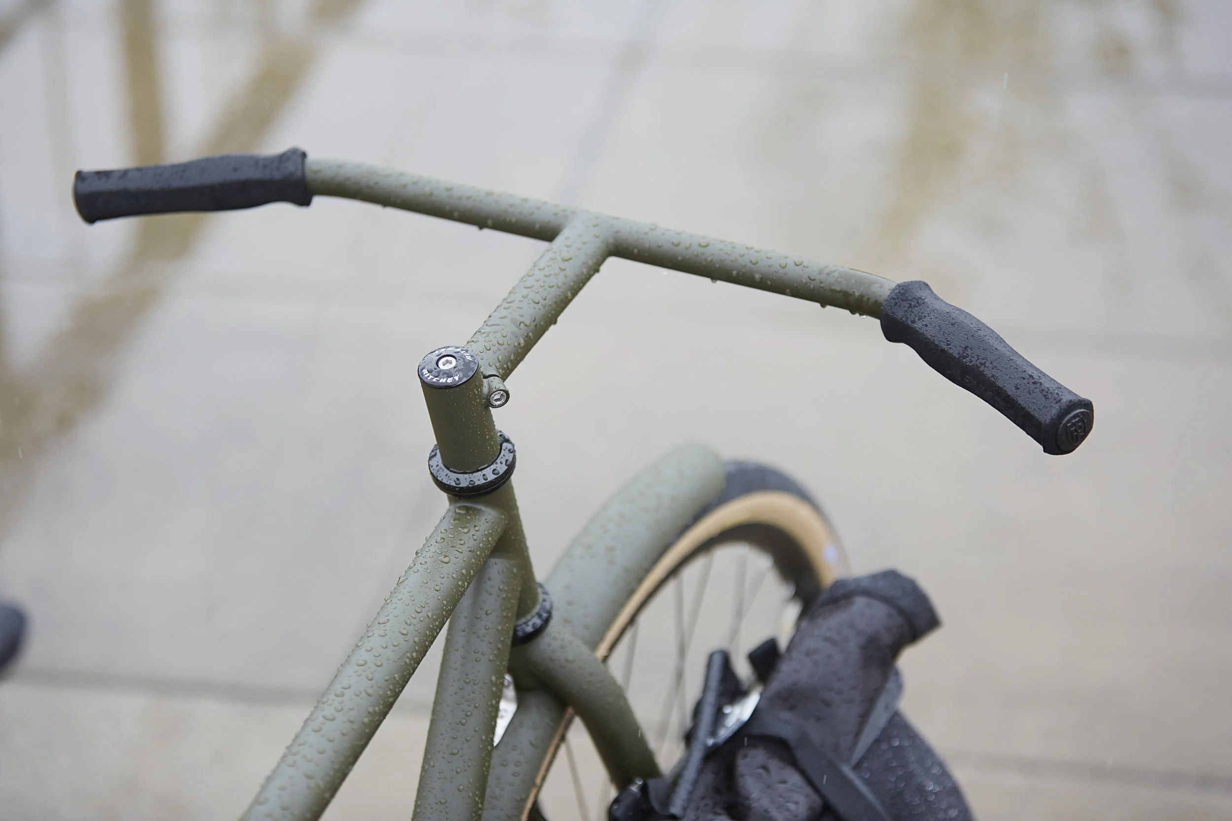 one piece bar and stem