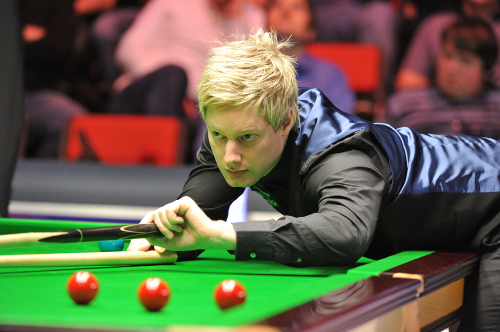 ROBERTSON BATTLES THROUGH