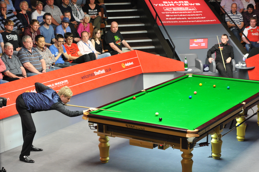 Neil Robertson dramatically misses the black which would have meant 100 centuries in a single season