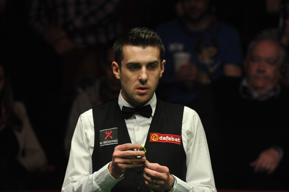 ROBERTSON CAN SEE SELBY PACING HIMSELF