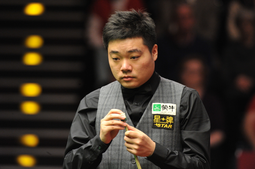 DING AND LIANG SUN IT IN THE SEYCHELLES