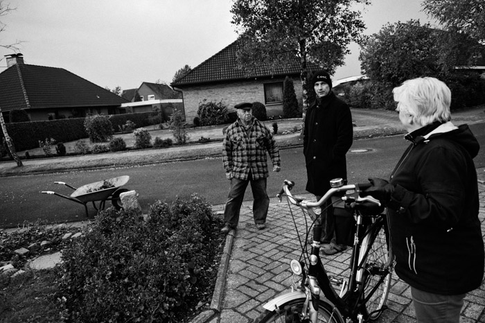 Frank Wessels ist ein junger Pastor in einem kleinen Dorf von 1200 Einwohnern in Ostfriesland.
