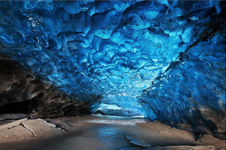 Skaftafell icecave, Iceland