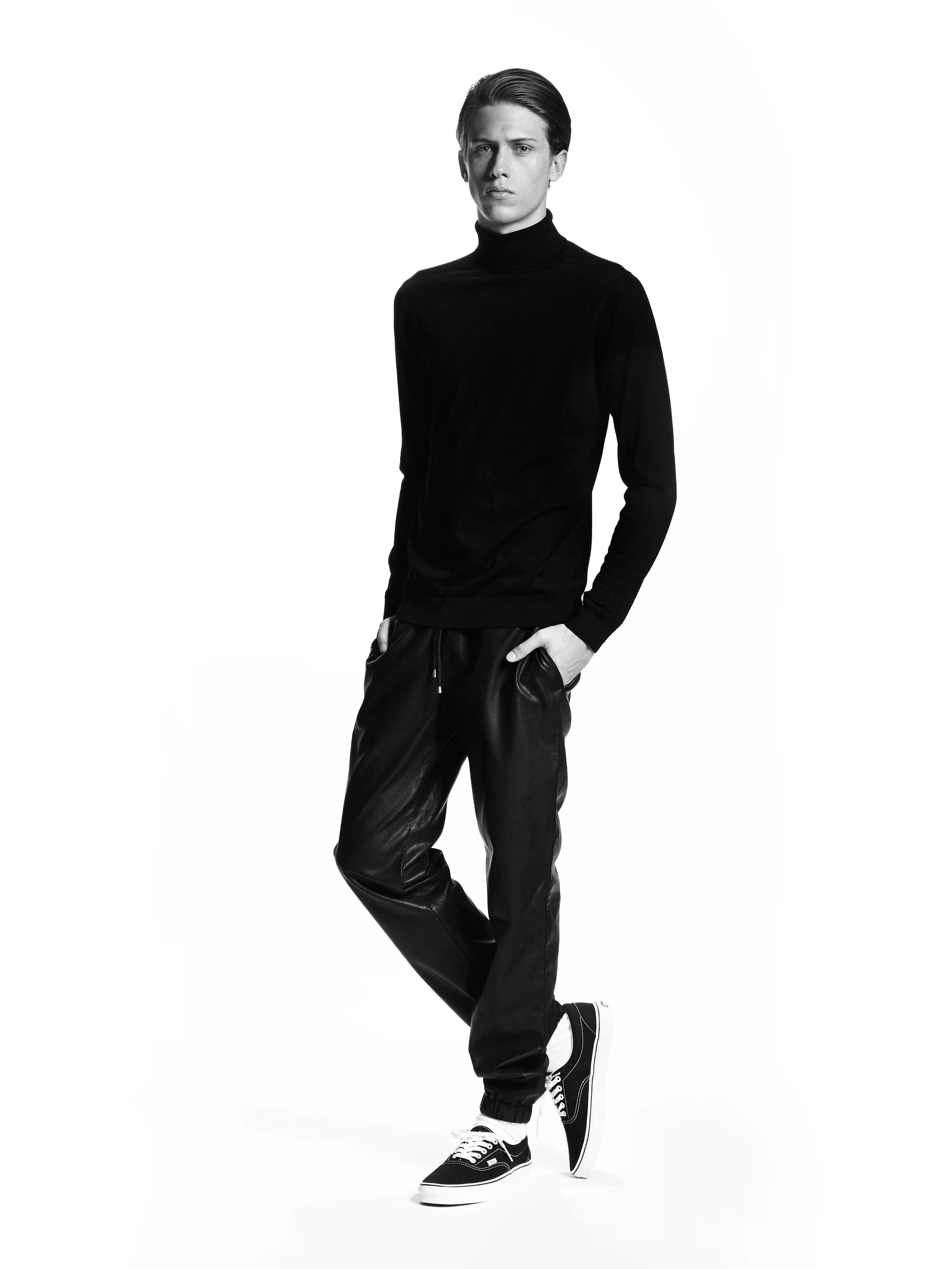 NICOLAI_SCOOP_01.jpg