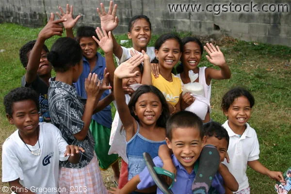 ChildrenWaving.jpg