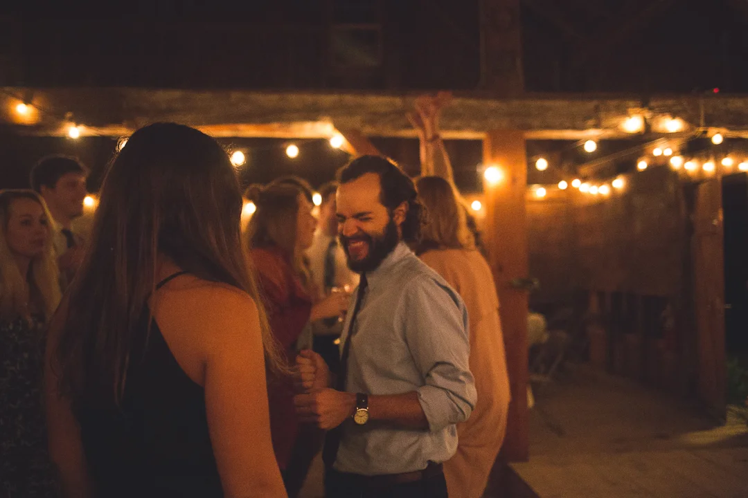 dancing-313.jpg