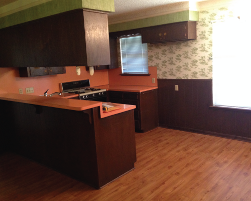 And here's the kitchen again! Of course I had to start and end with the glorious kitchen.