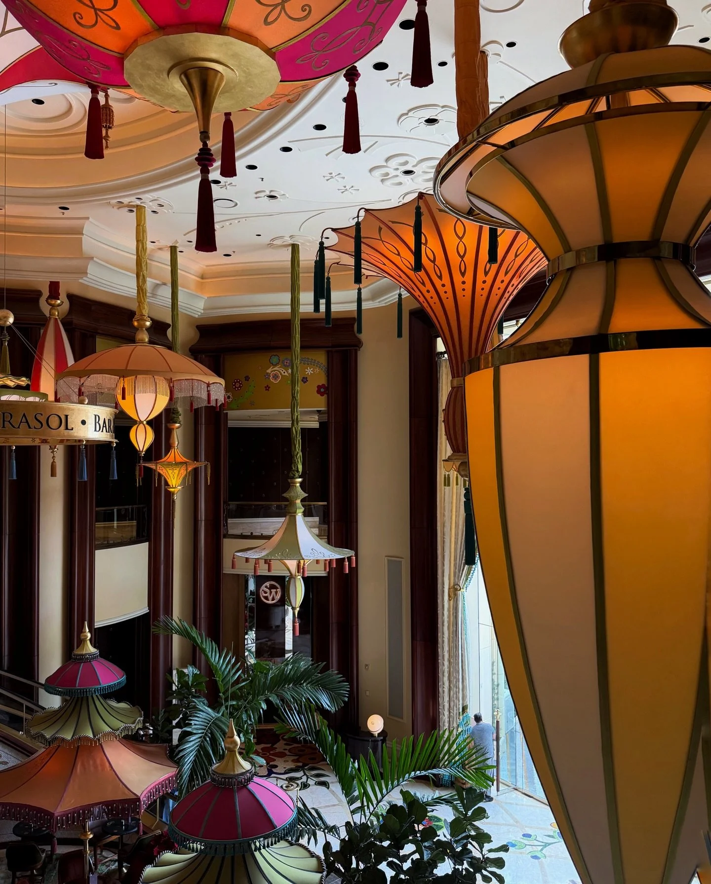 Always a moment, Bar Parasol at the Wynn.