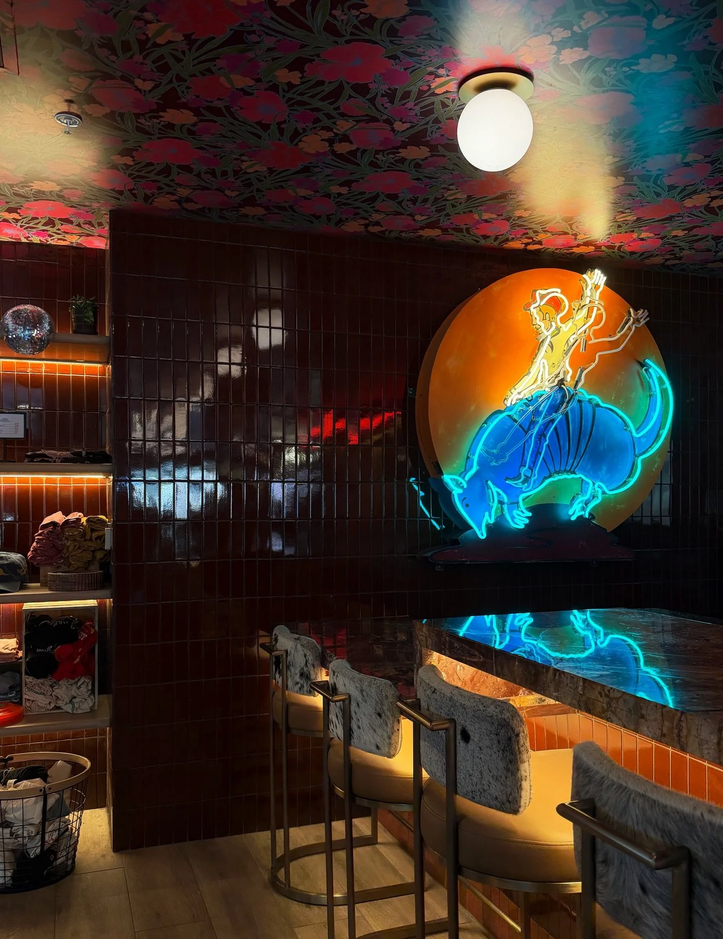 Wimberley&rsquo;s latest @neonarmadillo 👌🏼