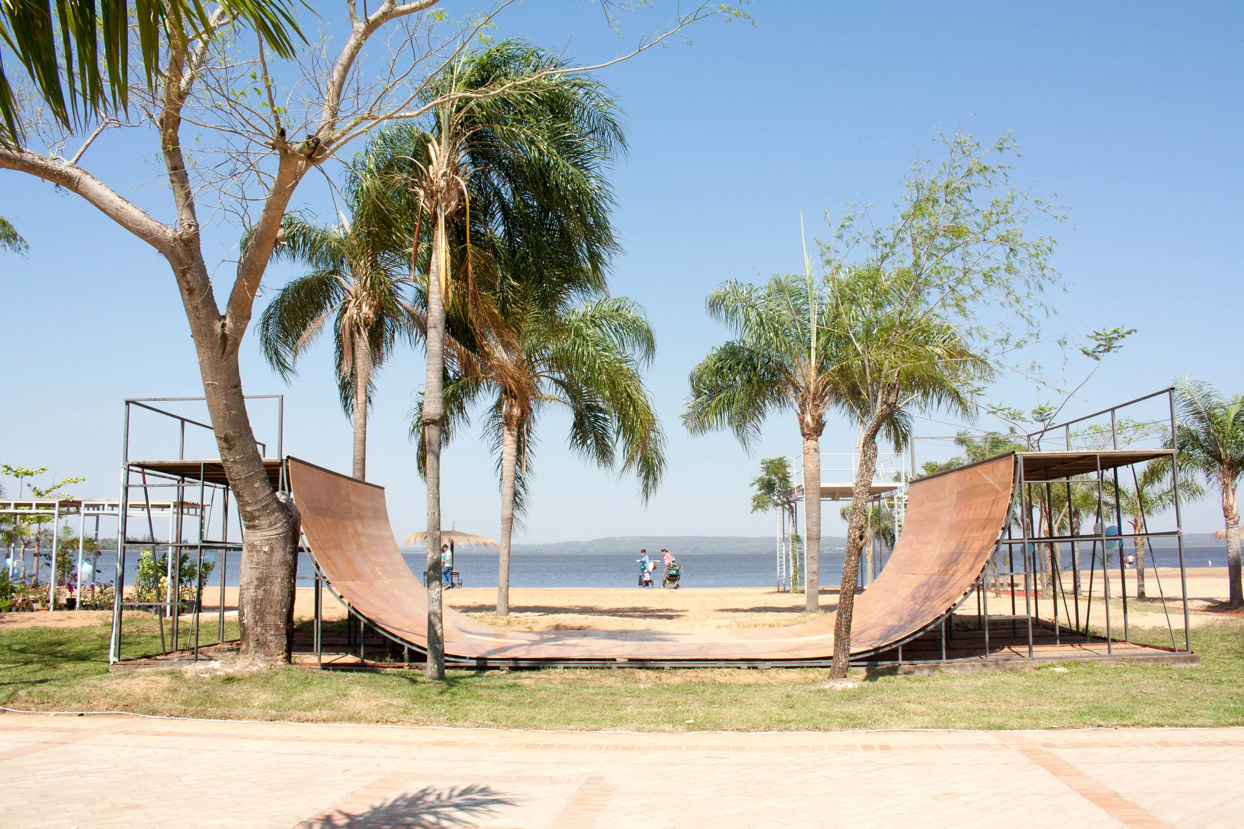  Pista de Skate en Costanera de San Bernardino 