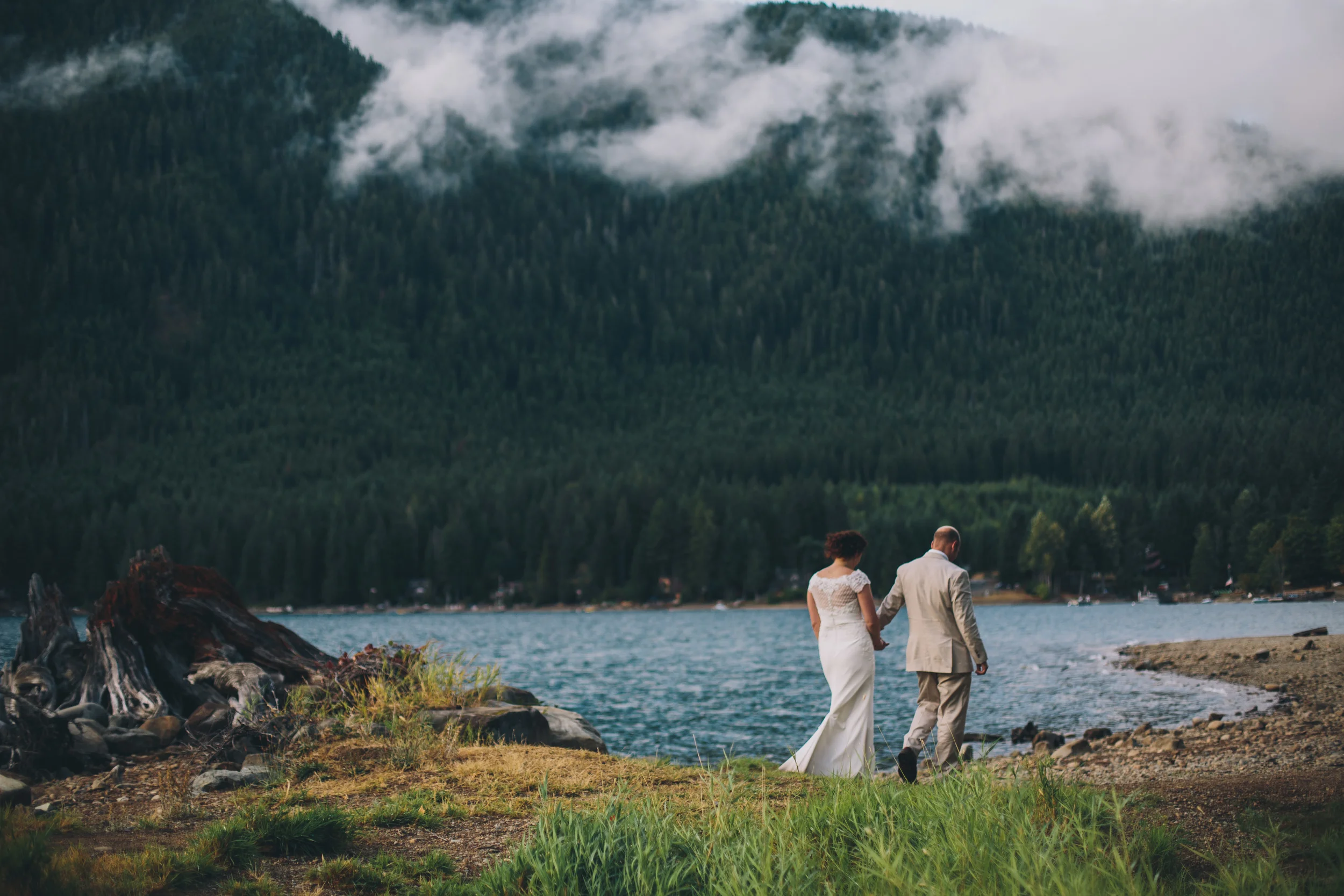 Walt &amp; Alyssa // Lake Cushman Wedding
