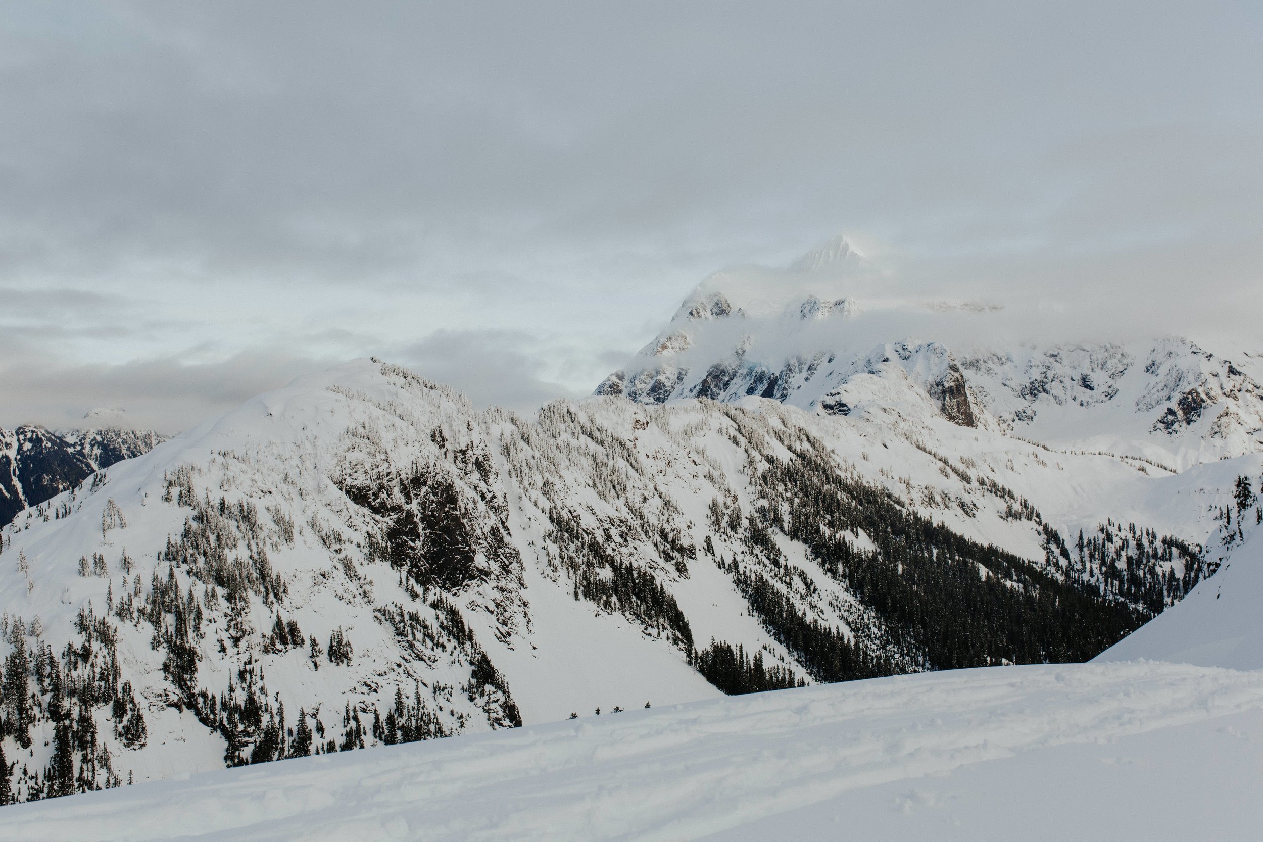 north-cascades-elopement-photographer-mount-baker-snow-camping.jpg