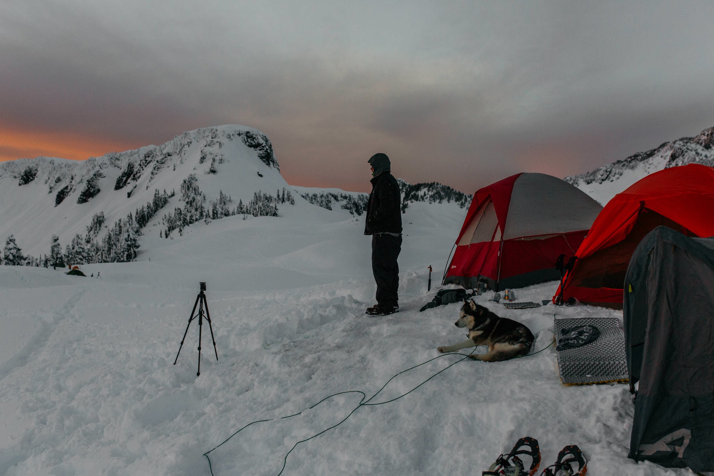 north-cascades-mount-baker-snow-camping-sunset.jpg