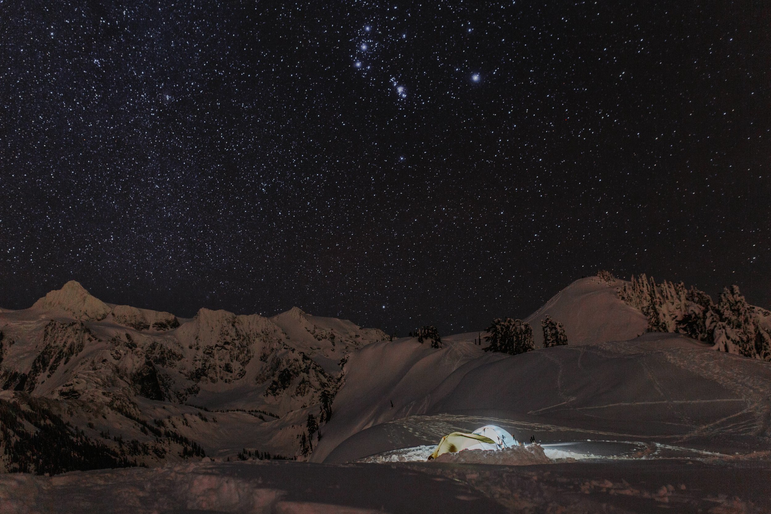 mount-baker-snow-camping-astrophotography.jpg
