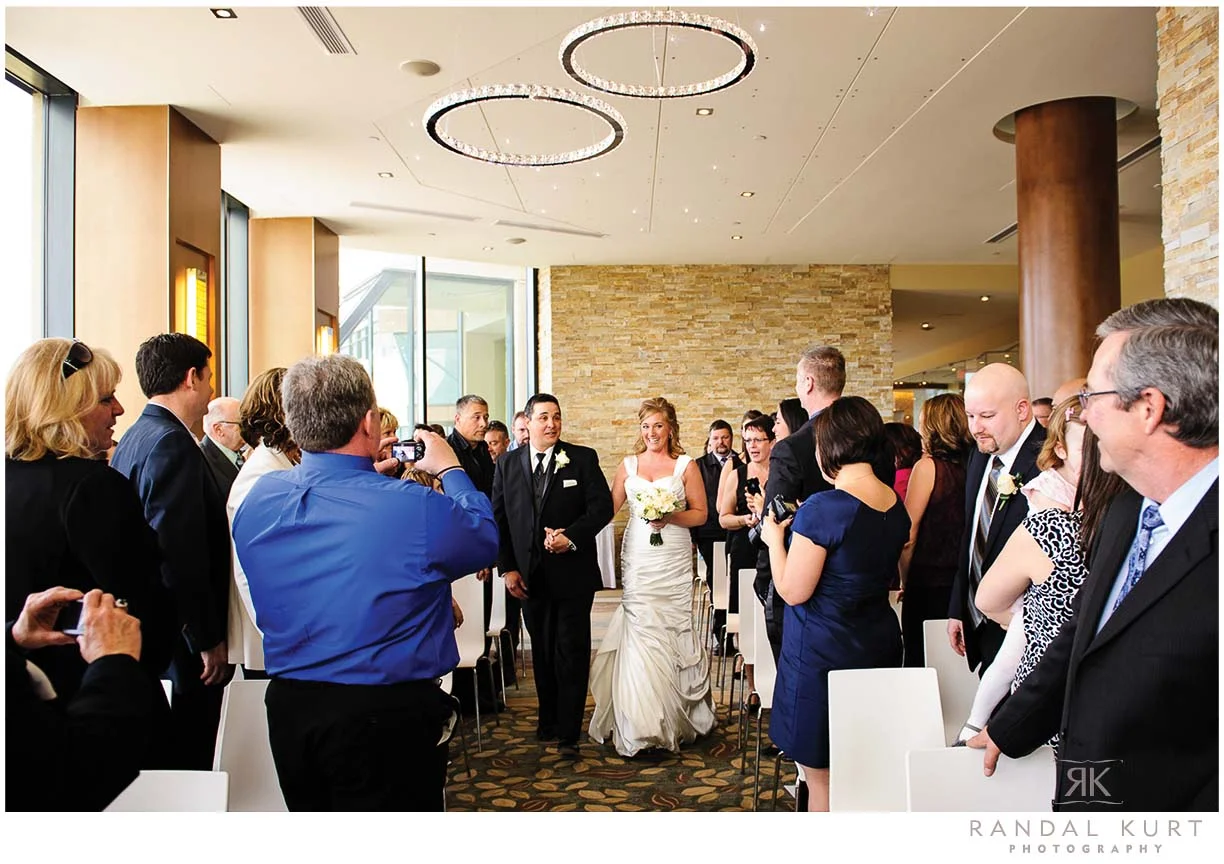 sparkling-hill-resort-wedding