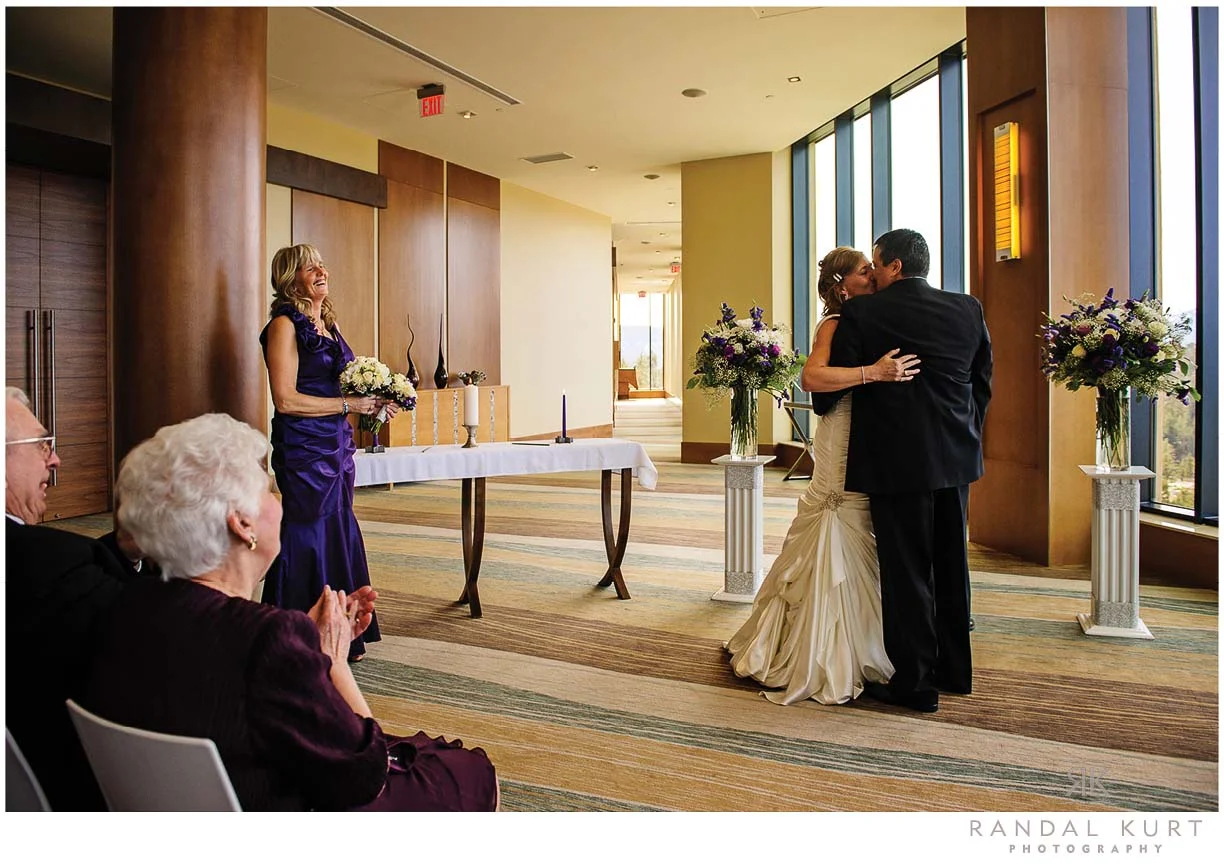 sparkling-hill-resort-wedding