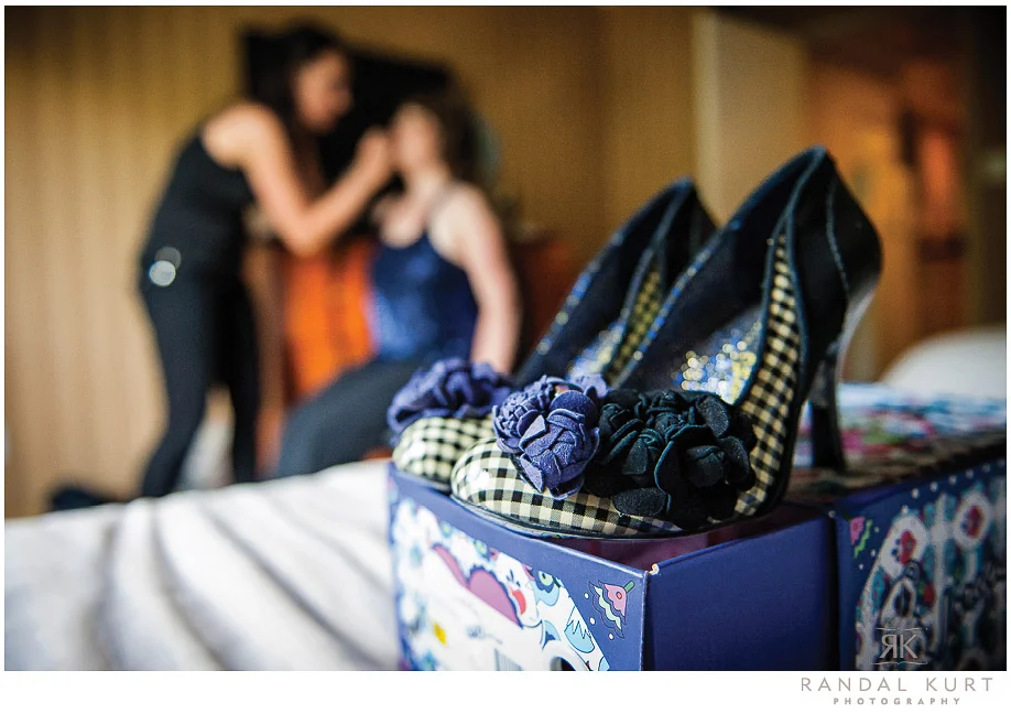 burnaby-art-gallery-wedding-photography